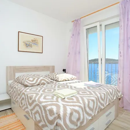 Rogoznica 13012b Apartamento